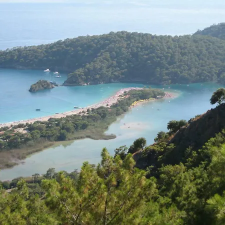 Villa Tasevi *
